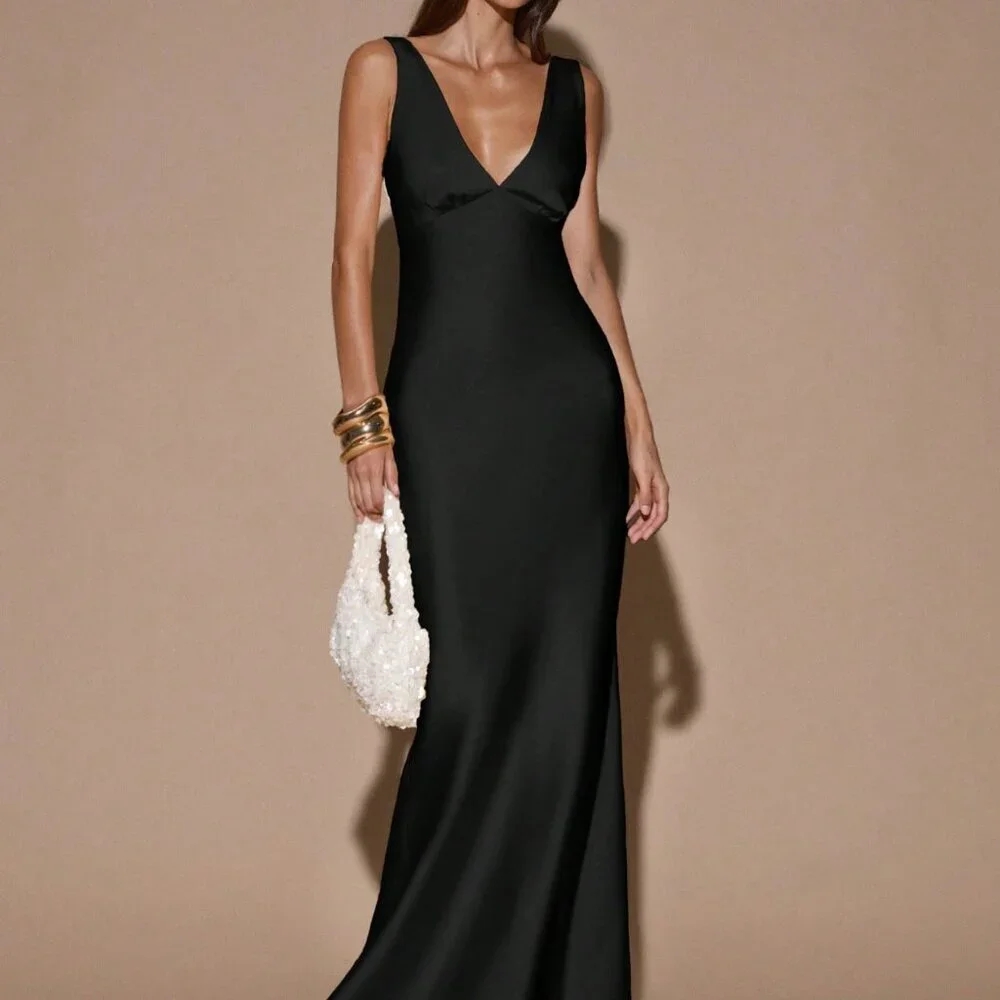 Black Minimalist Women's Deep V-Neck Sleeveless Tie Dress Open Back Gown - Picture 4 of 6